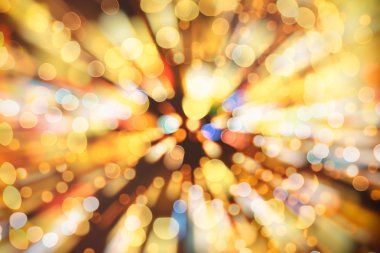 Bokeh ışıkları ve yıldız desenli şenlikli soyut arkaplan