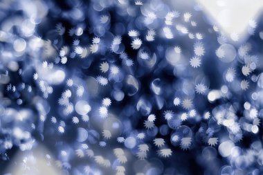 Doğal Bokeh ve parlak altın ışık şenlikli arka plan. Vintage sihirli arka plan rengi ile