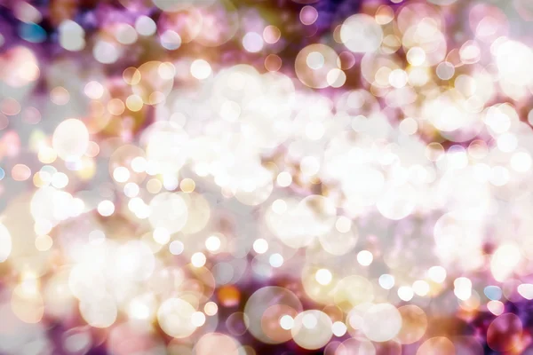 Fête de fond avec Bokeh naturel et lumières dorées lumineuses. Vintage fond magique avec couleur — Photo