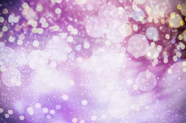 Doğal Bokeh ve parlak altın ışık şenlikli arka plan. Vintage sihirli arka plan rengi ile