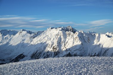Avusturya 'nın Ischgl kayak merkezinin Panoraması.