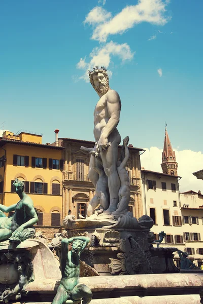 Híres szökőkút a Neptunusz, a piazza della signoria, Firenze, Olaszország — Stock Fotó