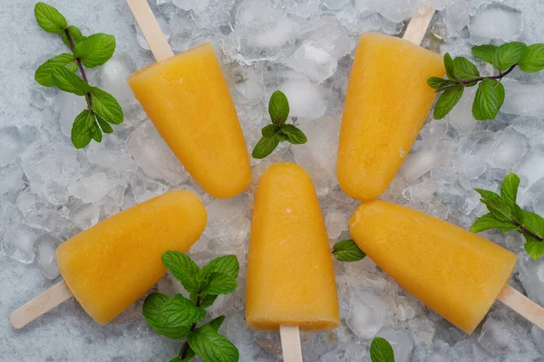 Tasty Homemade Popsicles Orange Juice Ice Fruit Lollies Sticks Ice — Stock Photo, Image