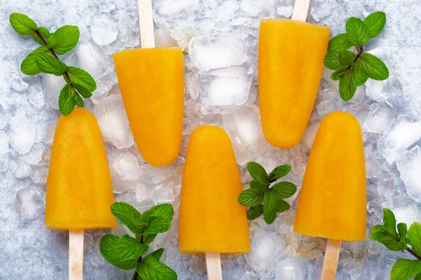 Tasty Homemade Popsicles Orange Juice Ice Fruit Lollies Sticks Ice — Stock Photo, Image