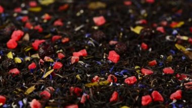 Gevşek çay yaprakları ve meyve parçaları arka plan