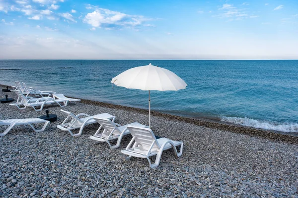 Idyllic Morning Beach Sun Loungers Sun Umbrellas Resort Village Nebug — Stock Photo, Image