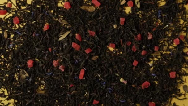 Чайные листья Летающие и медленно падающие — стоковое видео