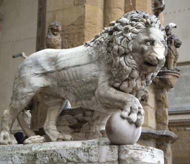 Florence, bir aslan heykeli