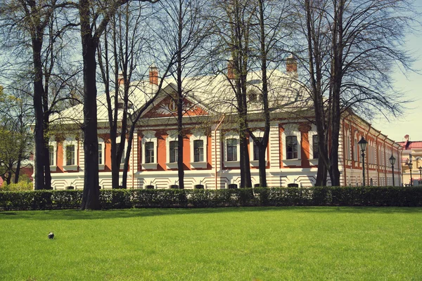 La maison du commandant dans le Peter — Photo