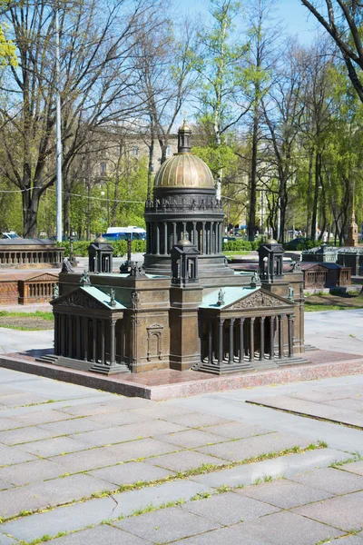 Düzen St. Isaac's Cathedral — Stok fotoğraf