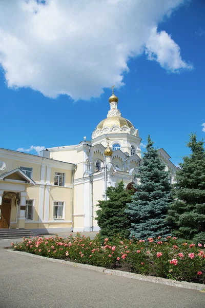 Igreja de Santo André em Stavropol, Rússia . — Fotografia de Stock