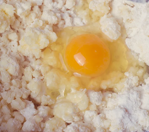 Dough with eggs — Stock Photo, Image