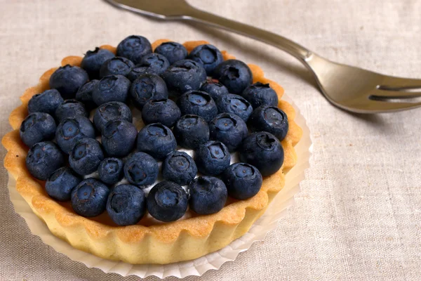 Tartlet with fresh blueberries — Stock Photo, Image