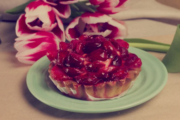 Fresh strawberry tart on a plate — Stock Photo, Image