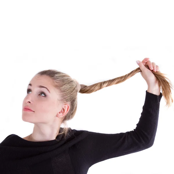 Portert meisje met gevlochten lang blond. — Stockfoto