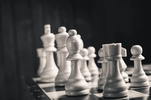 Chess pieces onboard — Stock Photo, Image