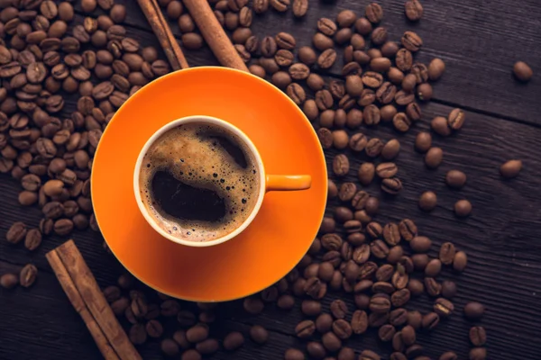 Orange kopp kaffe — Stockfoto