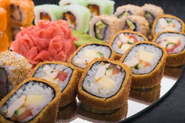 suşi ve rulolar