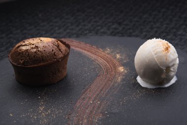 hostaflowersıcak çikolatalı puding