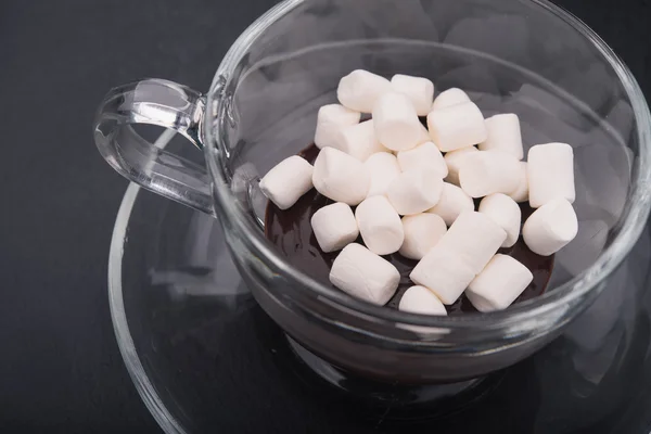 Smält choklad och marshmallow — Stockfoto