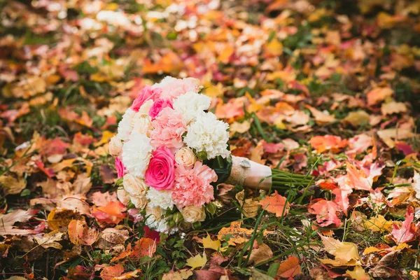 wedding bouquet flowers