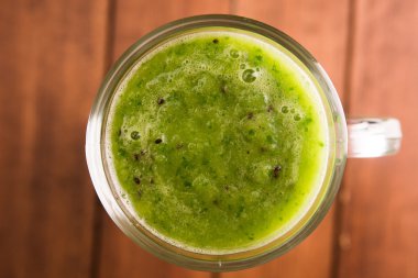 Kivi kokteyl yakın çekim