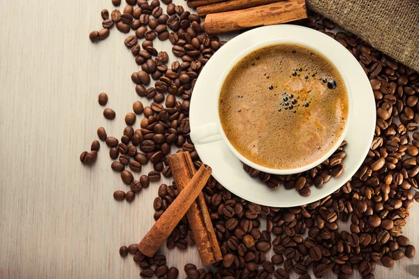 Taza de café con frijol — Foto de Stock