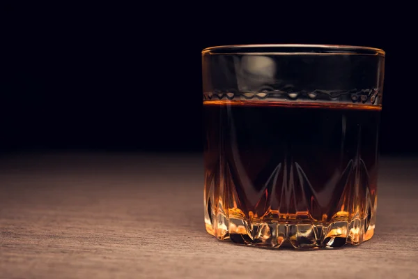 Bir bardak viski. — Stok fotoğraf