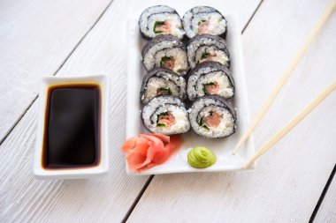 somon ve peynir rulo