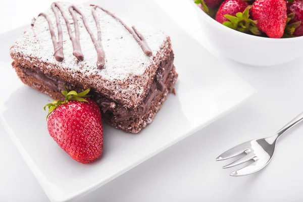 Gâteau au chocolat sur assiette — Photo