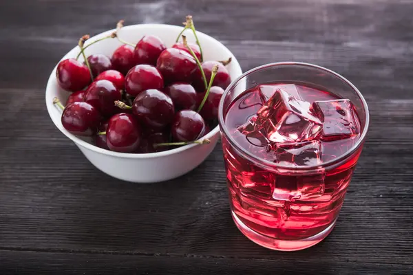 Glass of cherry juice — Stock Photo, Image