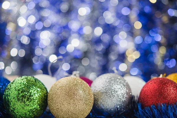 Boules de Noël colorées — Photo