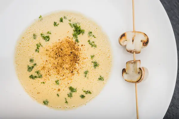 Lezzetli mantar çorbası — Stok fotoğraf