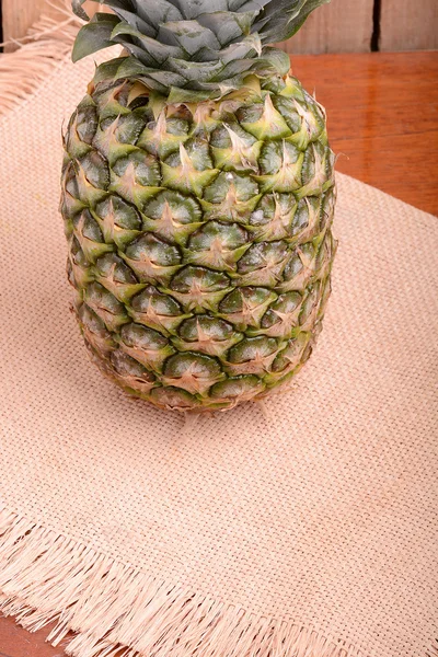 Fresh pineapple — Stock Photo, Image