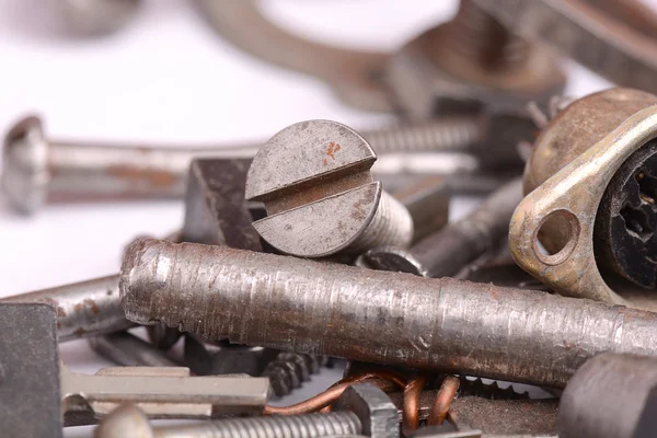 Farklı vida ve diğer bölümleri kapat