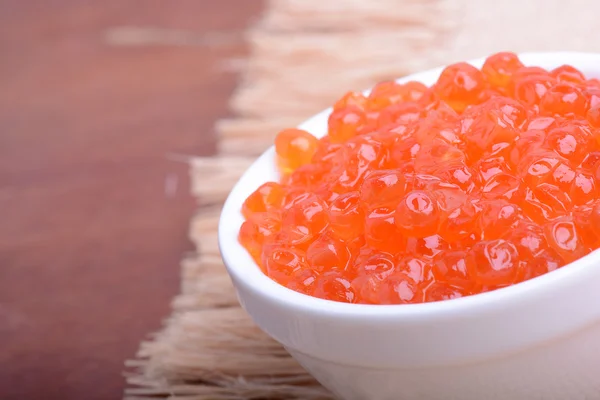 Caviar vermelho de perto — Fotografia de Stock