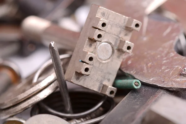 eski vida ve metal baş toplama tırnak