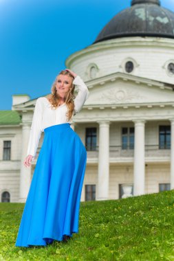 güzel bir kadın doğası üzerine