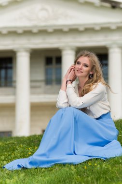 güzel bir kadın doğası üzerine