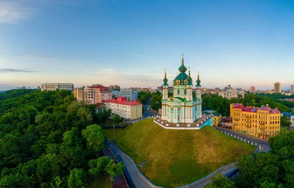 Letecký Výhled Kostel Ondřeje Kyjev Ukrajina — Stock fotografie