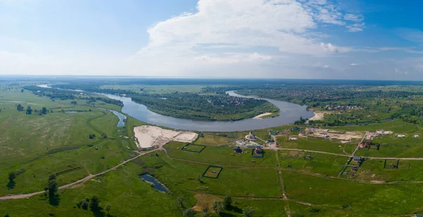 デナ川の空中風景 ザジミーの村だ ウクライナ — ストック写真