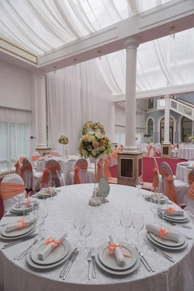 Fastive bröllop dekorationer hall — Stockfoto