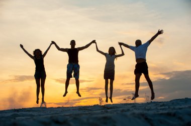 insanlar olarak atlama