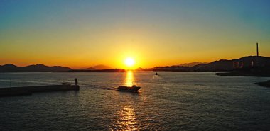 Atina Panoramisi, 19: 20; 29 Ağustos 2016; Ege Denizi, Yunanistan, Avrupa