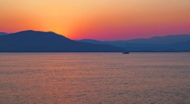 Atina Panoramisi, 19: 20; 29 Ağustos 2016; Ege Denizi, Yunanistan, Avrupa