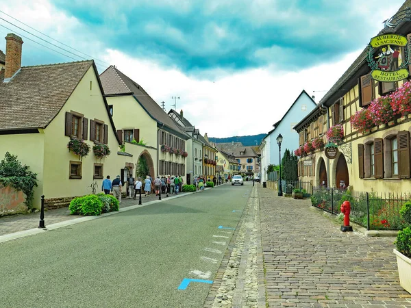 Eguisheim Department Upper Rhine Alsace Region Junio 2017 France Europe — Stock Photo, Image