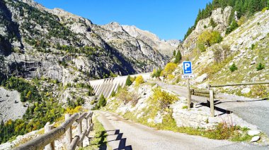 Süvariler, 12: 30; 18 Mayıs 2017; Boh Vadisi, Alta Ribagorza, Lleida, Katalunya, İspanya, Avrupa