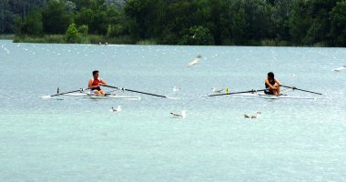 Banyoles Ormanı ve Gölü, 12 Mayıs 2015; Katalunya, İspanya, Avrupa