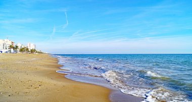 Calafell Plajı, El Vendrell, Tarragona; 12: 15; Haziran 2019; Katalunya, İspanya, Avrupa