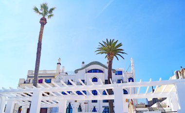 Tossa de Mar ve Deniz fenerinin Girona, Katalunya, İspanya ve Avrupa 'daki Costa Brava ilindeki panoramisi